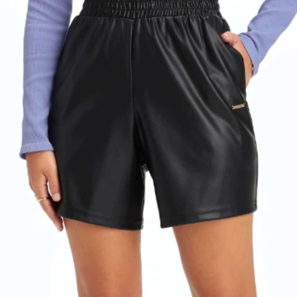 Fabletics Vegan Leather High-Waisted Shorts NWT Size Medium